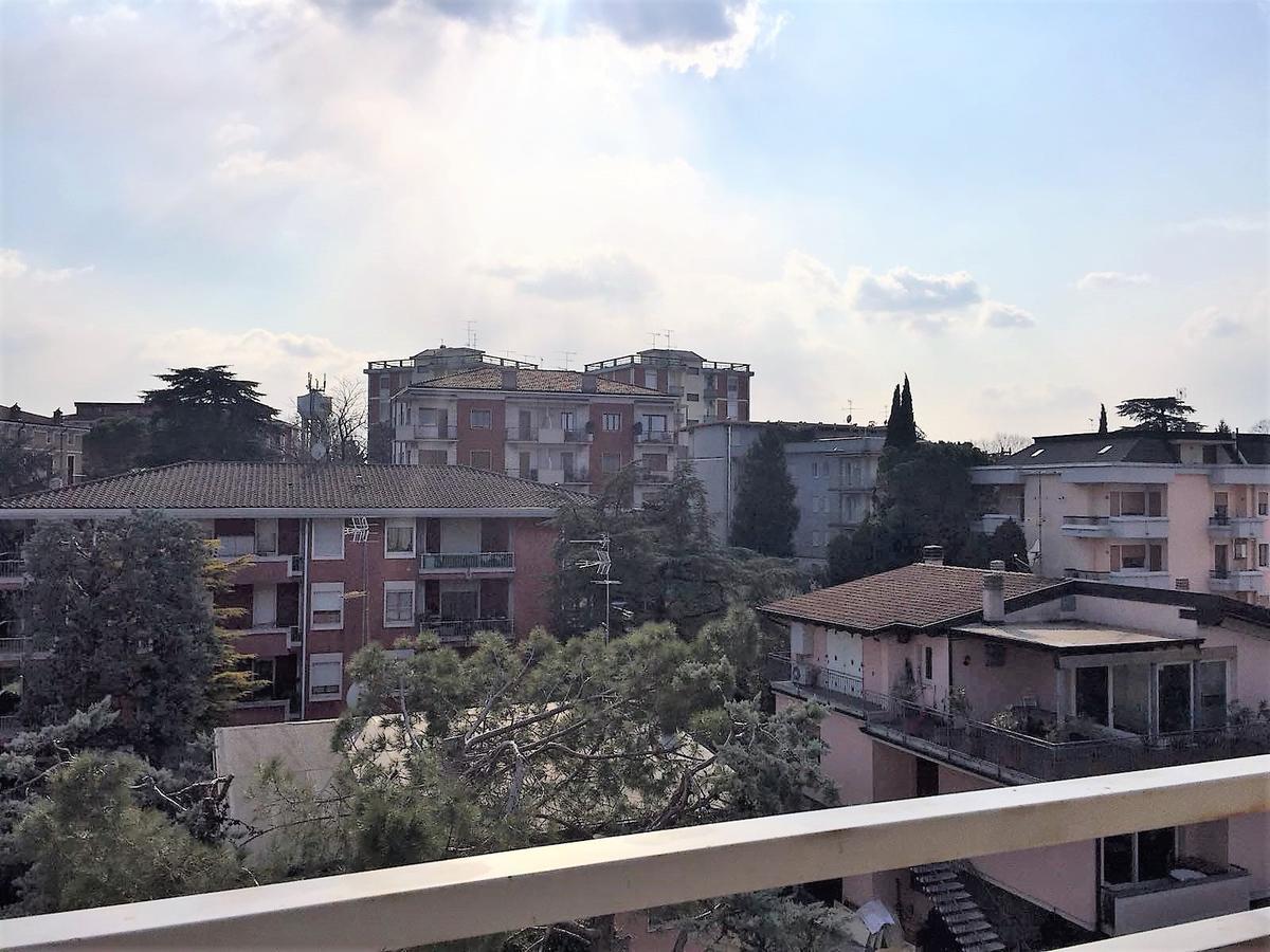 Appartamento Del Sole Desenzano del Garda Buitenkant foto